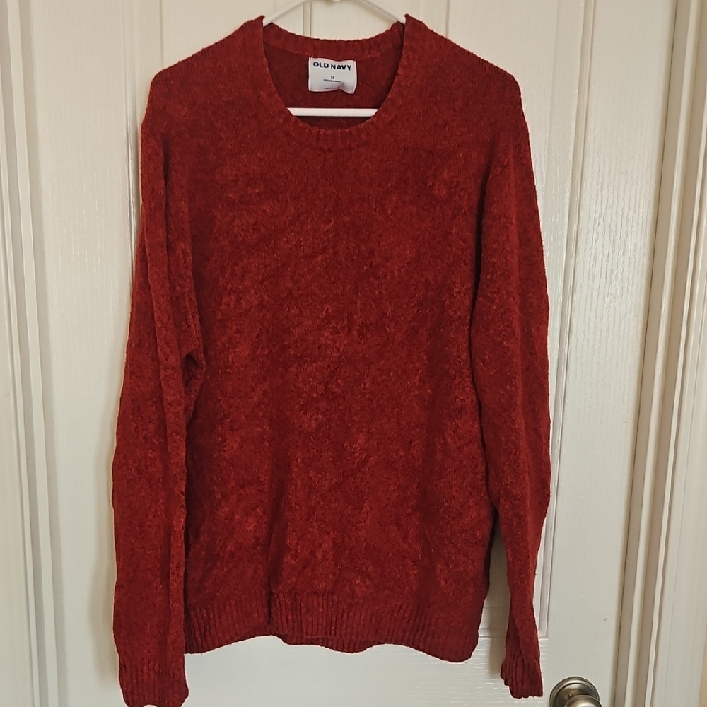 Old Navy Men's Vibrant Red Crewneck Sweater